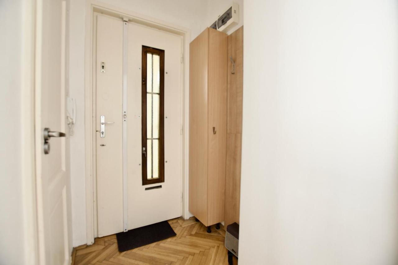 Standard Apartment By Hi5 - Petofi 12 Budapeşte Dış mekan fotoğraf